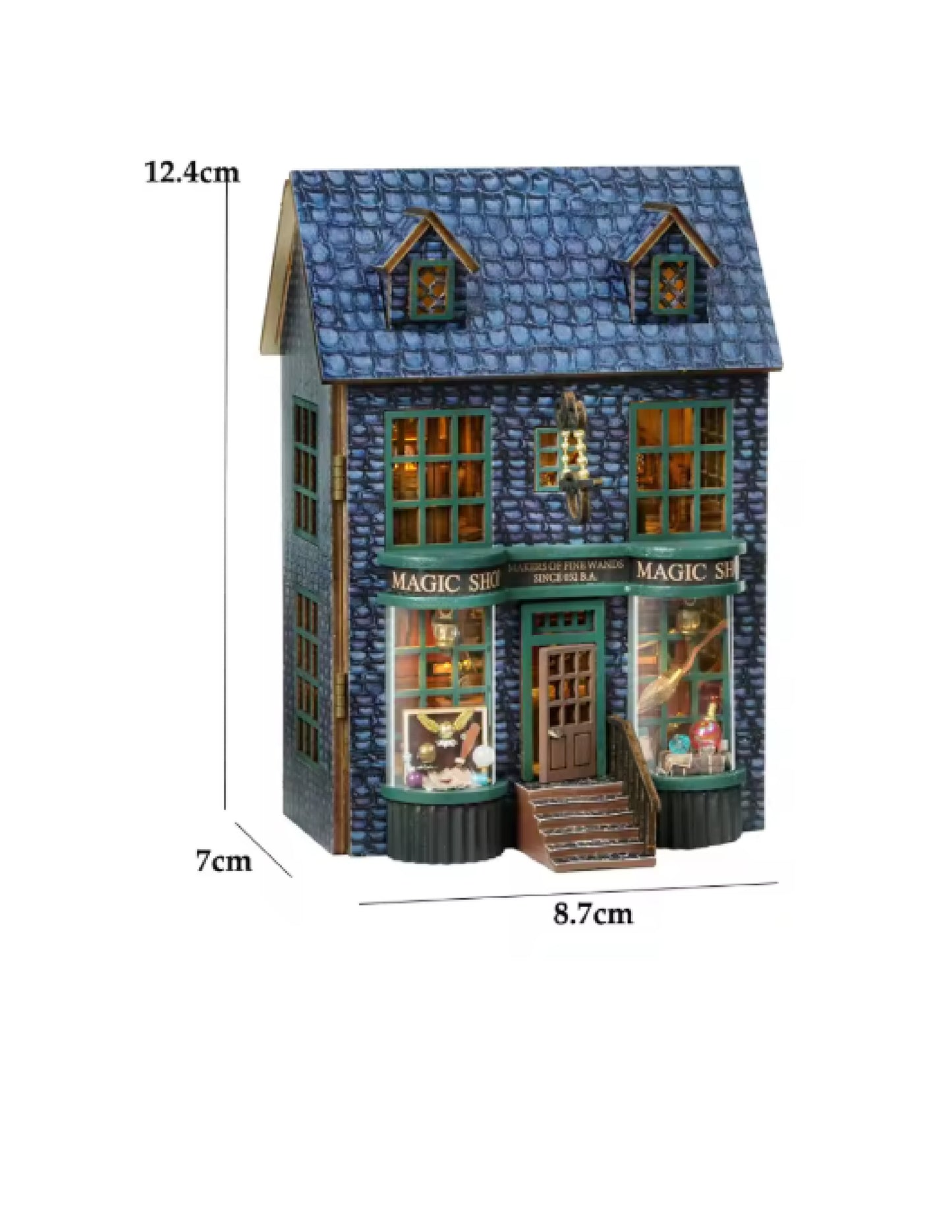 Mini maison de poupée en bois