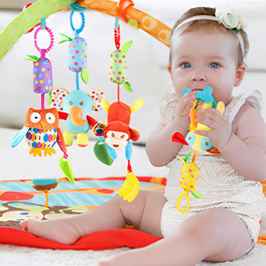 Hochets suspendus sensoriels pour bébé
