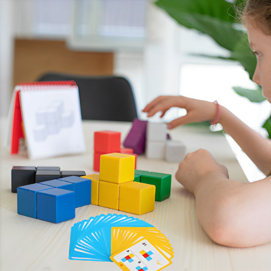 Jeu de société famille blocs Montessori