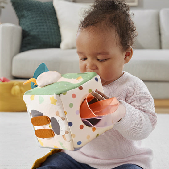 Boîte à mouchoirs Montessori bébé