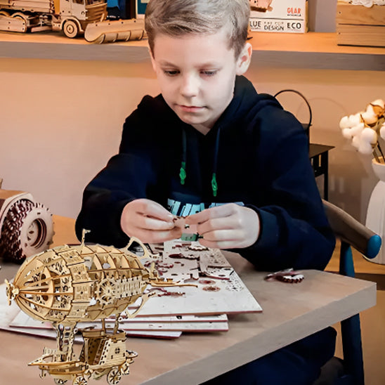 Puzzle 3D dirigeable en bois "Airship"